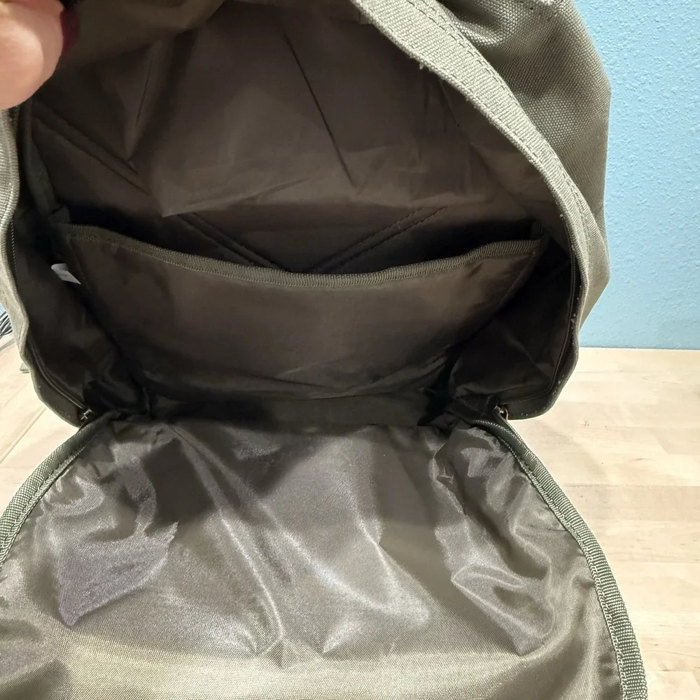Dallas Safari Club Life Member Large Olive Green Canvas Backpack Leather Accents